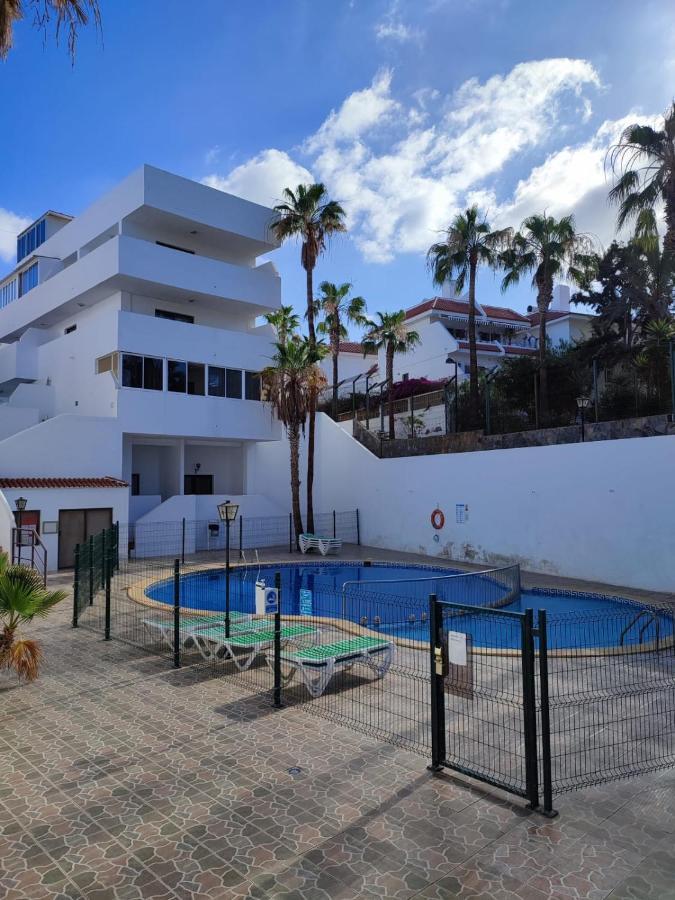 Fine Art Jeans Apartment Arona  Esterno foto