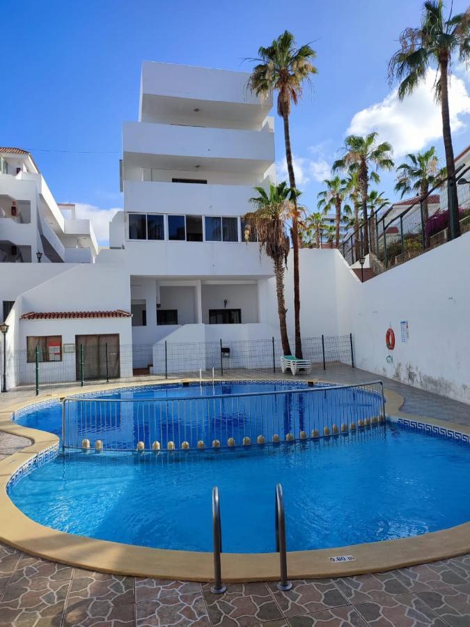 Fine Art Jeans Apartment Arona  Esterno foto